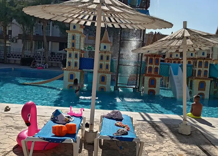 A Two-room In The Village Of Lale Land, Mirage Bay, Ecopark Szálloda 4*